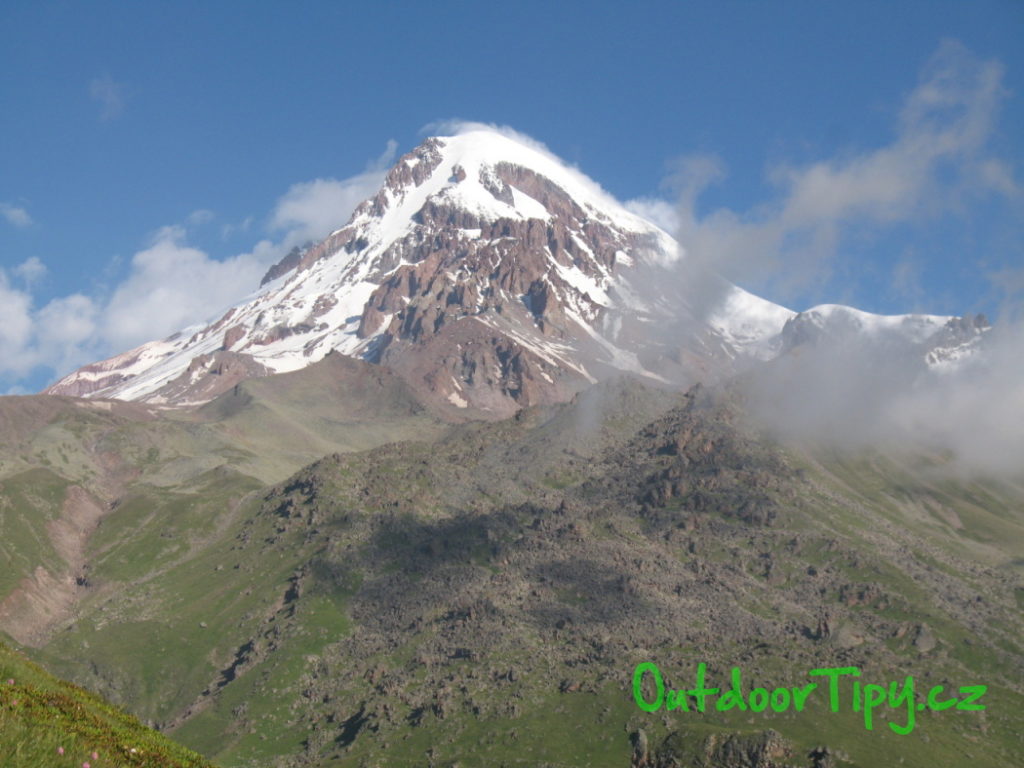Kazbek - nejvyšší hora Gruzie