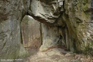 Zkamenělý zámek nedaleko Javoříčských jeskyní